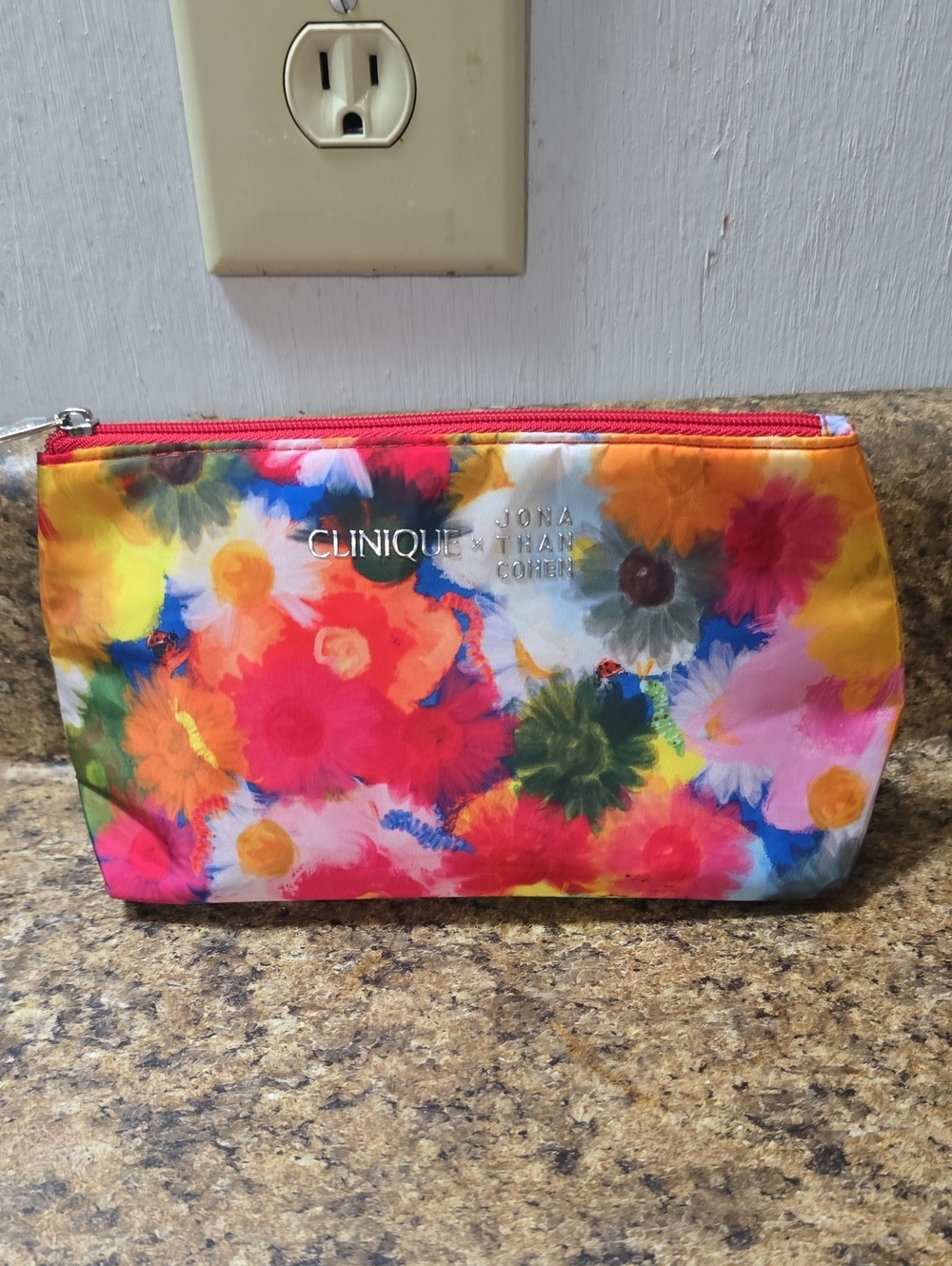 Clinique X Johnathon Cohen Floral Cosmetic Pouch - Multicolor NWOT